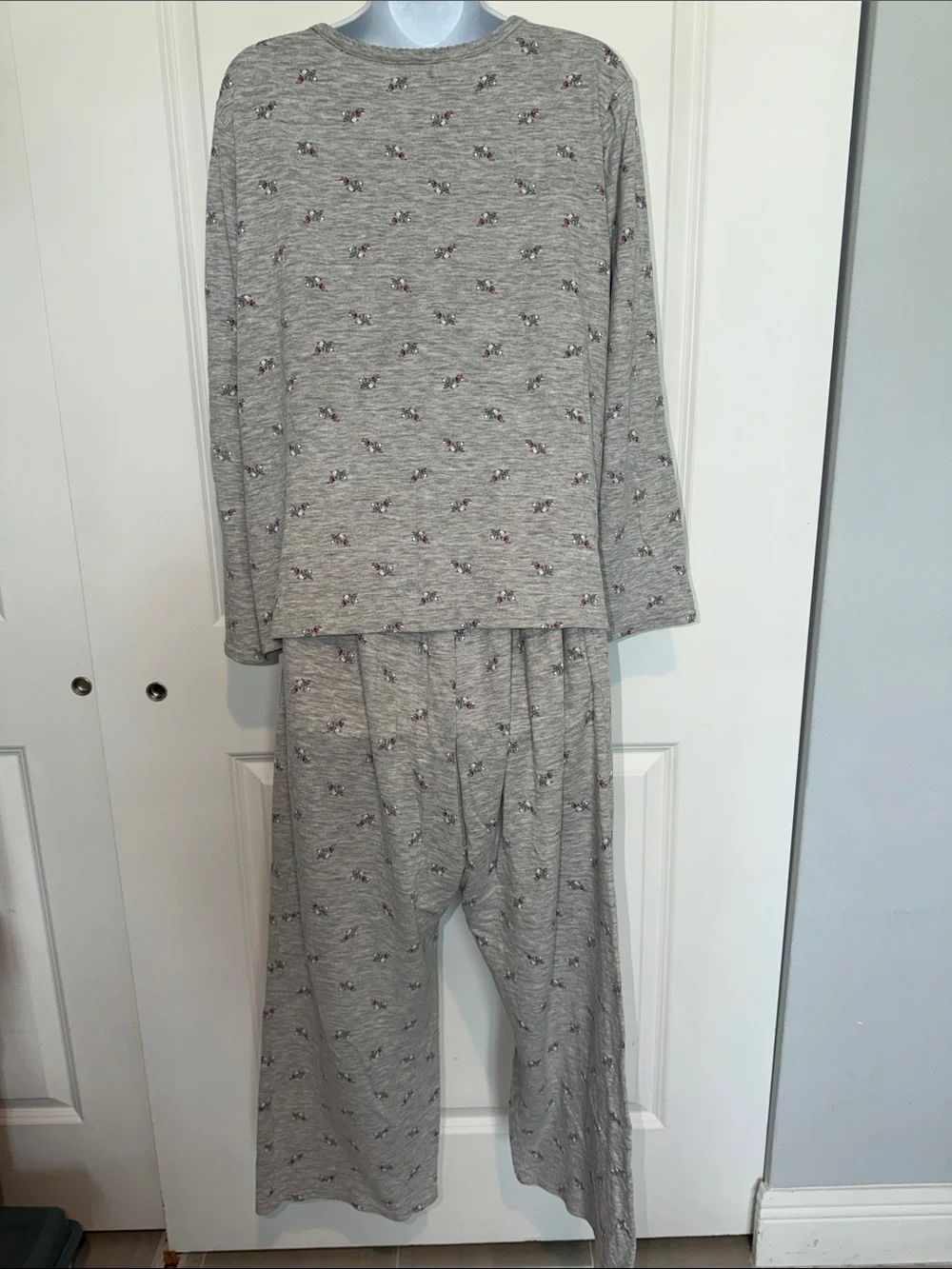 Croft & Barrow Women's Long Sleeve Henley & Pajama Pants Sleep Set